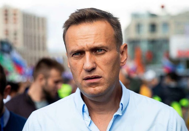 Alexej Nawalny, Oppositionspolitiker von Russland, hatte zur Demo aufgerufen.  | Foto: Pavel Golovkin (dpa)