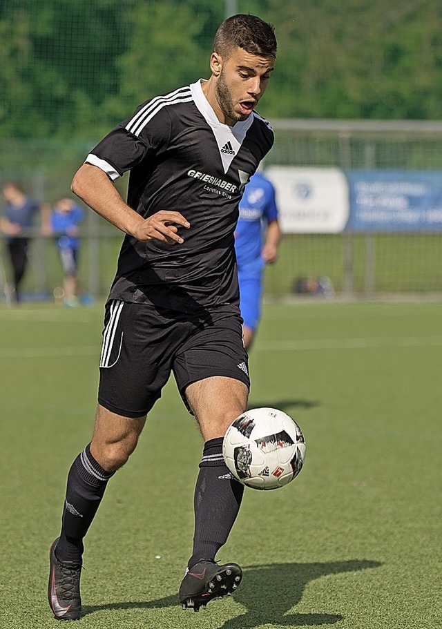 Sandro Knab schied in seinem letzten Spiel fr den SV&#8197;08 verletzt aus.  | Foto: Markus Schchtele