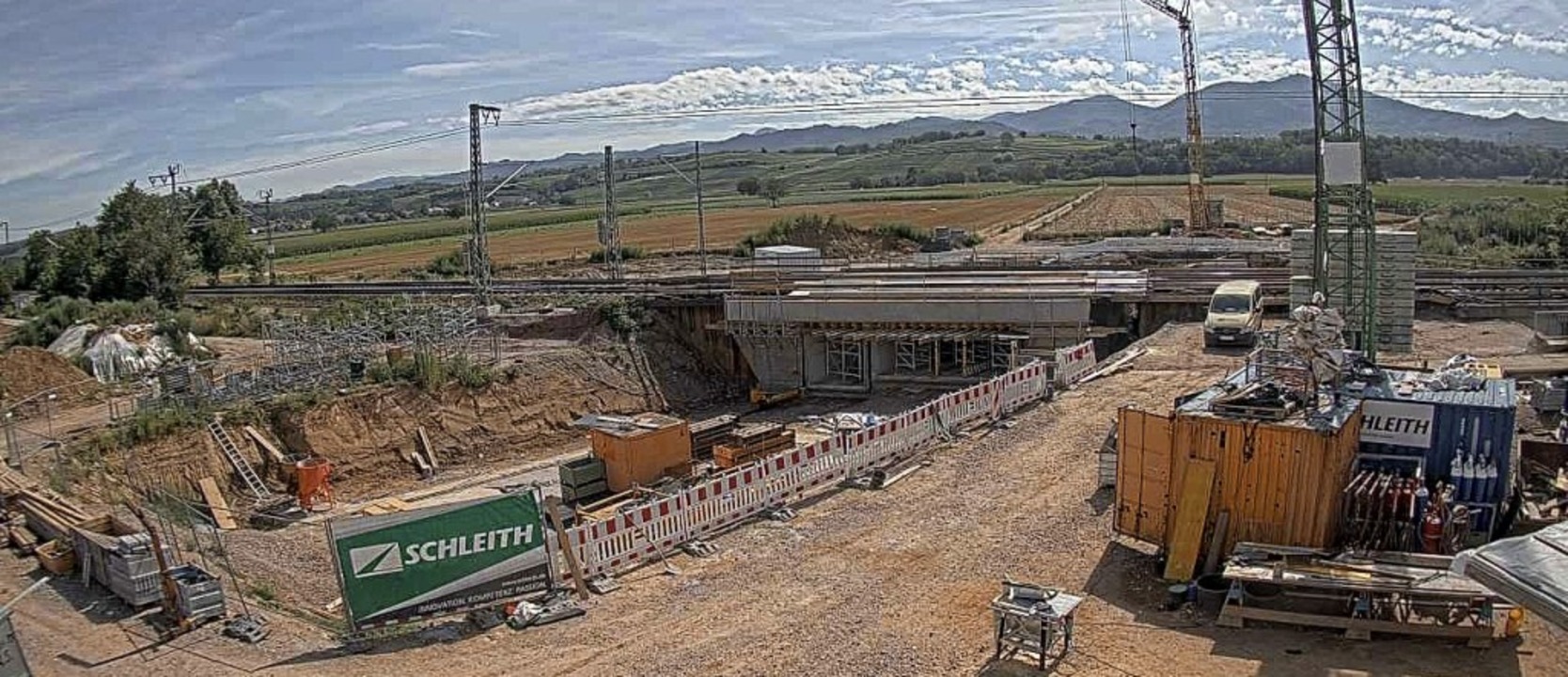 600 Tonnen schweres Brückenteil installiert Müllheim
