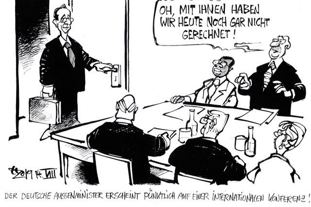Der deutsche Auenminister pnktlich auf einer internationalen Konferenz!