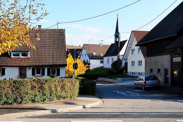 Blick von der Holzhauserstrae in den ...urger Ortsteil Benzhausen. Archivbild.  | Foto: Ingo Schneider