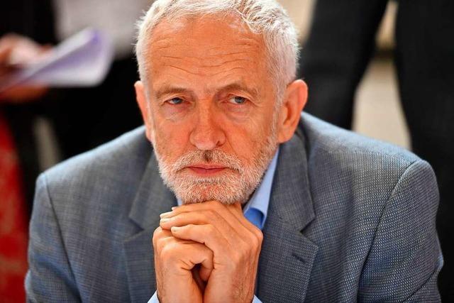 Corbyn soll als vorbergehender Premier No Deal verhindern wollen