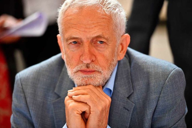 Jeremy Corbyn, Vorsitzender der Labour...einen Brexit ohne Abkommen verhindern.  | Foto: Jacob King (dpa)