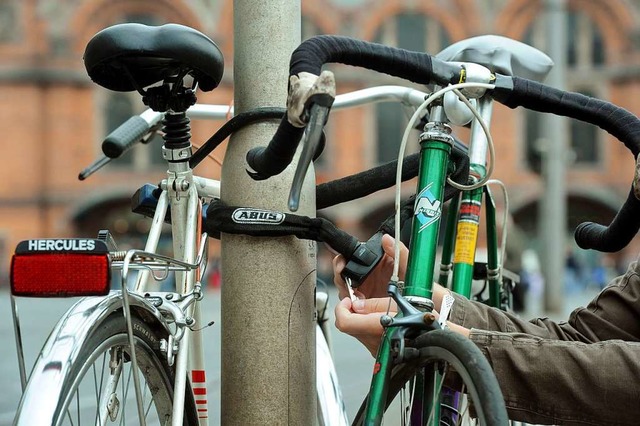 Ein Fahrrad ist in Hausen demoliert worden. (Symbolfoto)  | Foto: Ingo Wagner