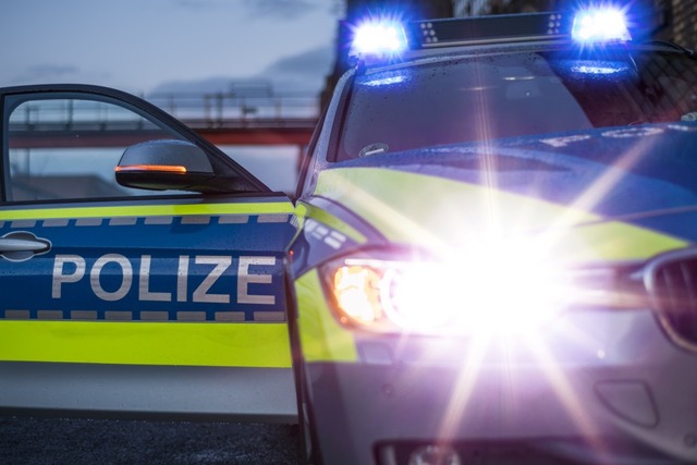 Die Polizei sucht Zeugen, die einen Ma...iges Kind belstigt haben. Symbolbild.  | Foto: jgfoto - stock.adobe.com