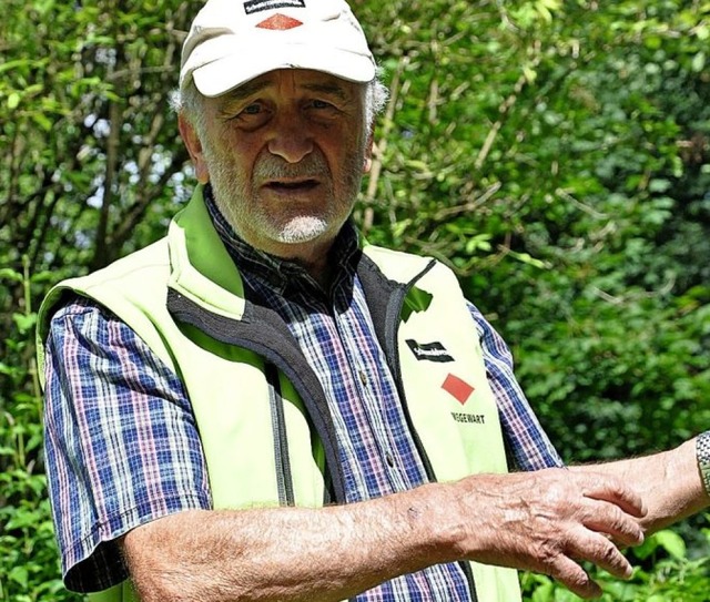 Lothar Pforte kmmert sich als einer v... 200000 Rauten des Schwarzwaldvereins.  | Foto: Ren Zipperlen