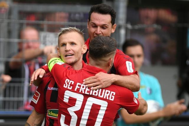 Drei Tore in fünf Minuten führen zum ersten Freiburger Auftaktsieg seit 18 Jahren