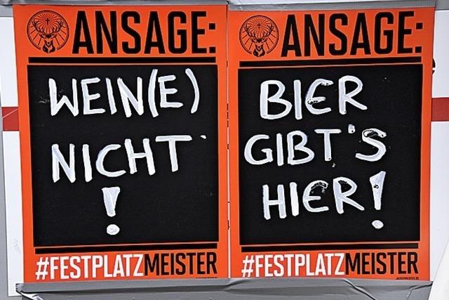 WEINFEST-ZEHNTEL: Strohhte waren Trumpf