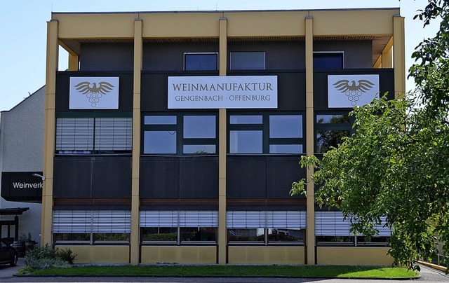 Der Stammsitz der Weinmanufaktur Genge...Offenburg, direkt an der B 33 gelegen   | Foto: hr