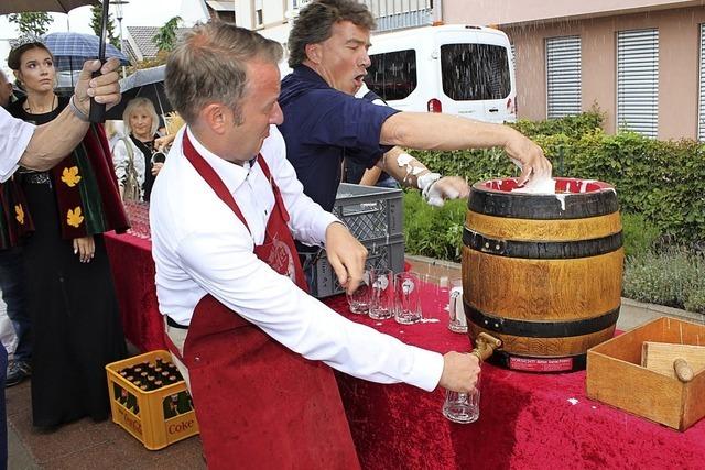 Weinfest wird mit Freibier erffnet