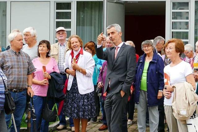 Lrracher Senioren machten sich auf eine Tour in die Zukunft der Stadt