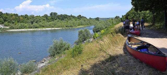 Zur Kanu-Expedition auf dem Rhein ldt das Truz ein.   | Foto: Truz