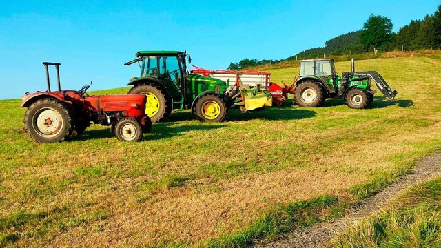 Moderne Maschinen erleichtern Vieles. ...it vieler Landwirte heute stressiger.   | Foto: privat