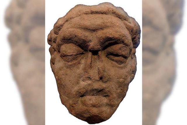 Wird im Klostermuseum ein römischer Götterkopf ausgestellt?