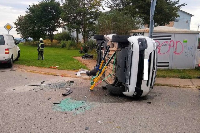 Ein Unfall ereignete sich am Samstag a...euzung zum Gewerbegebiet Breitenfeld.   | Foto: Olaf Thor