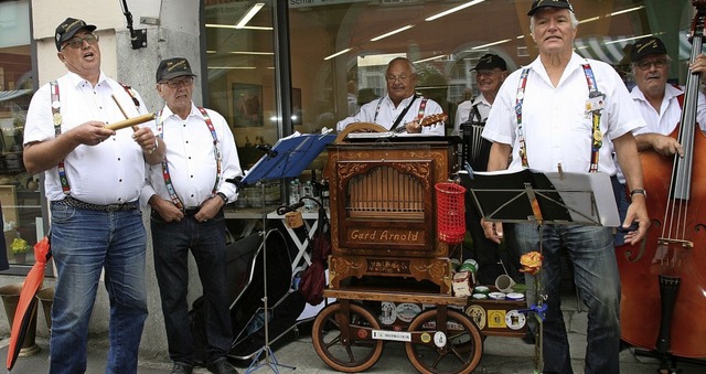 Am Drehorgeltreffen in Bad Zurzach am ... Stammtischler aus Wutschingen dabei.  | Foto: Rosemarie Mehlin, Aaurgauer Zeitung