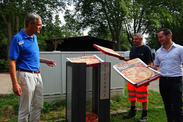 Die ersten Pizzaschachteln fliegen in ...Stadt) hoffen nun auf mehr Sauberkeit.  | Foto: Stadt Waldkirch