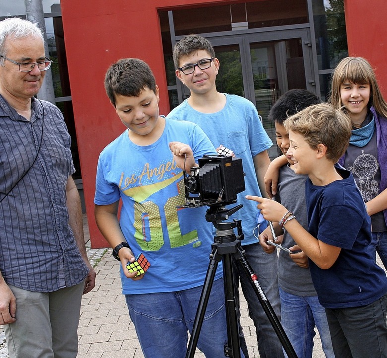 Negativ-Film und Analog-Kamera, Bilder...os in vordigitalen Zeiten entstanden.   | Foto: Ralph Lacher
