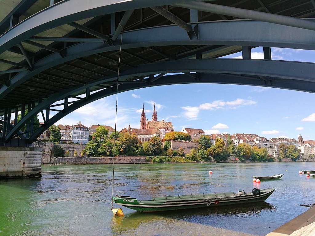 Durchblick unter der Wettsteinbrcke Basel, Sommer 2018.