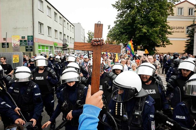 LGBT-Marsch fr Gleichberechtigung in Polenoto  | Foto: Wiktor Dabkowski (dpa)