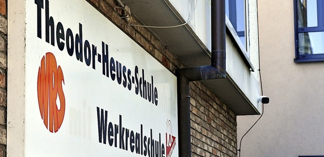 Die Theodor-Heuss-Schule bekommt eine ...berwachung (im Bild rechts zu sehen).   | Foto: Wolfgang Knstle