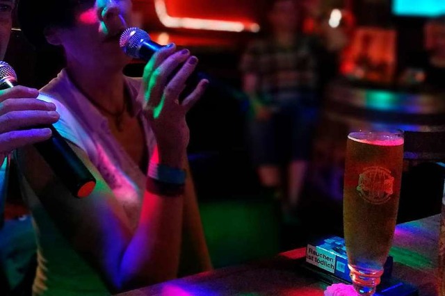 Symbolfoto: Singe, lachen &#8211; und ...meinsam. Der Karaokeabend im Tacheles.  | Foto: privat