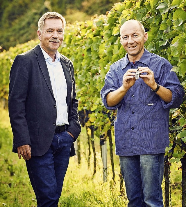 Wolfgang Schupp (rechts) von der WG Ob...ch   auch Geschftsfhrer Erwin Vogel.  | Foto: WG Oberbergen