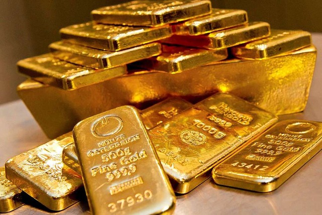 Gold ist unter anderem deshalb so wert...gibt und weil es sich nicht verndert.  | Foto: Sven Hoppe (dpa)