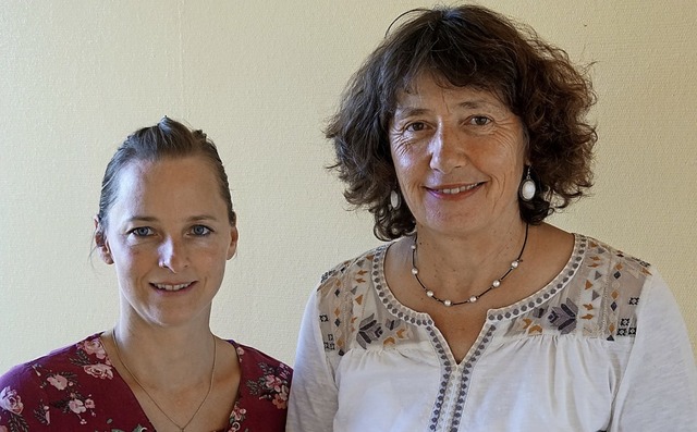 Marie Fischer (links) ist eine der ers...a-Alexander-Schule ausgebildet hat.     | Foto: Ilona Huege