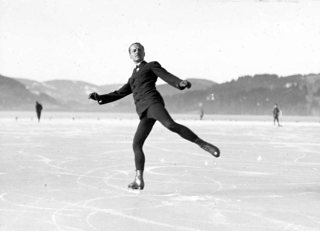Der berhmte Eiskunstlufer Werner Rit...en Wettbewerb zu Gast auf dem Titisee.  | Foto: Roland Weis