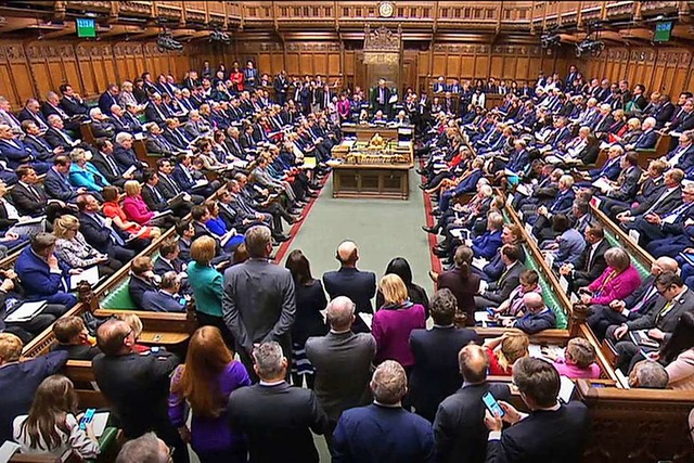 Blick auf das britischeParlament whr...Questions to the Prime Minister&#8220;  | Foto: - (dpa)