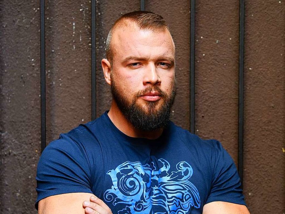 Kollegah: Der wegen antisemitischer Te...211; irgendwann zwischen 15 und 4 Uhr.  | Foto: Matthias Balk