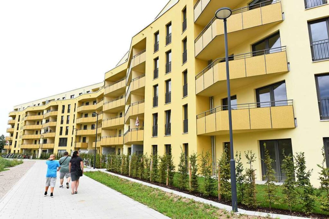 Die Stadtbau hat die ersten 89  Wohnun...m Schildacker-Quartier fertiggestellt.  | Foto: Rita Eggstein