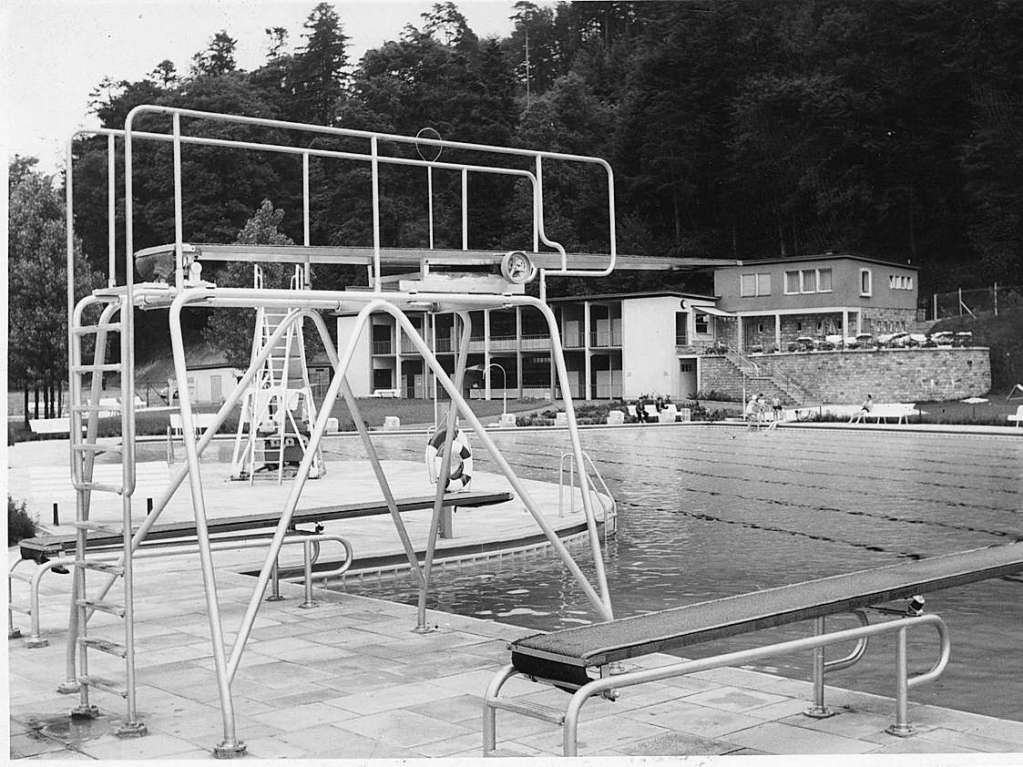 Schwimmbad Waldkirch, Aufnahme aus den 1960er Jahren