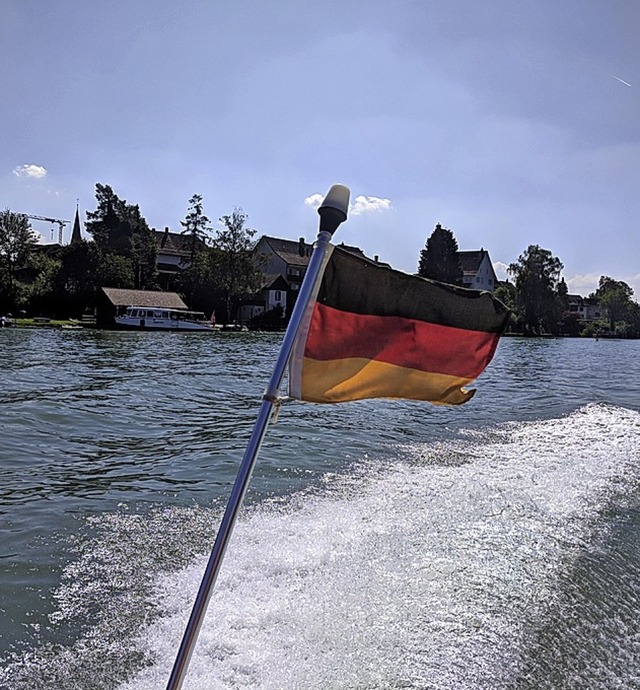 Auf dem Rhein Boot  fahren <ppp></ppp>  | Foto: Heinz und Monika Vollmar