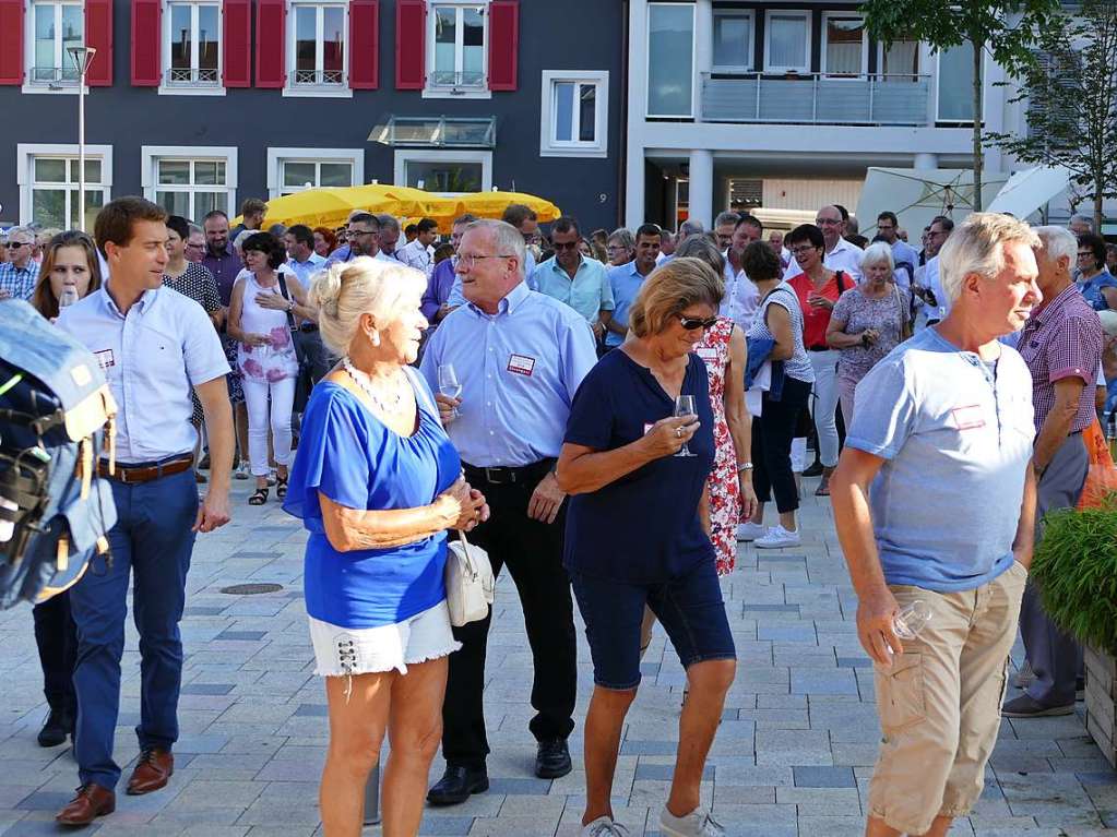 Impressionen von der Erffnung des Breisacher Weinfestes