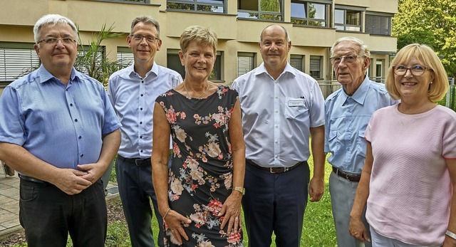 Weggefhrten nehmen Abschied: Dekan Pe...derkreis St. Franziskus (von links).    | Foto: Julia Becker