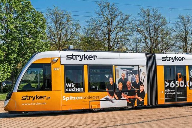 Ein halbes Dutzend Straenbahnen sind ...om Medizintechnikunternehmen Stryker.   | Foto: michael voegele