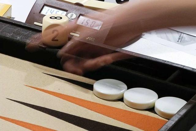 Beim Backgammon-Cup in Denzlingen sind Spieler aus drei Ländern dabei