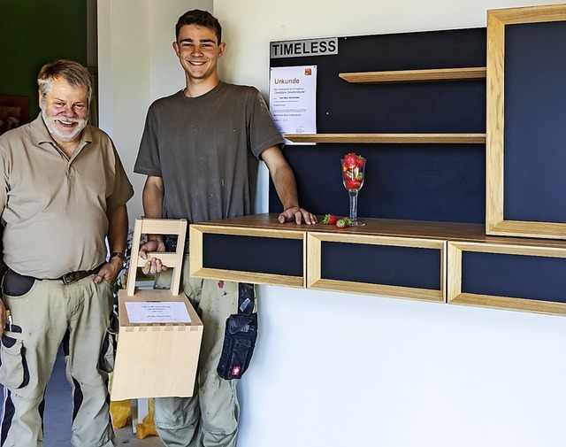 Schreinermeister Markus Booz ist stolz...Reise zur Ausstellung nach Stuttgart.   | Foto: Christiane Seifried