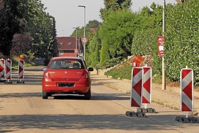 Baken sollen Rasern in Vogtsburg Einhalt gebieten