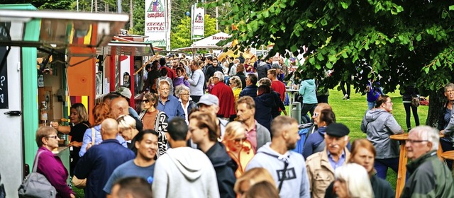 Annhernd 7000 Besucher genossen allei...ie Stimmung beim Food-Truck-Festival.   | Foto: Thomas Niedermller