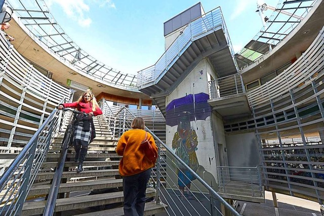 Ein Blick in den Innenbereich der Rads...rradstation fr integrierte Mobilitt.  | Foto: Ingo Schneider