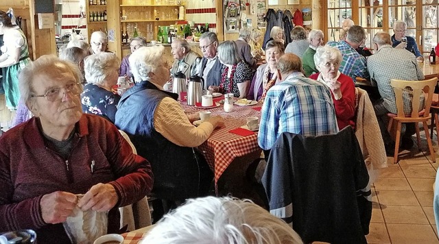 <BZ-FotoAnlauf>Senioren Biengen: </BZ-...f>Gemtliche Stunden im Reinertonishof  | Foto: Christel Frey