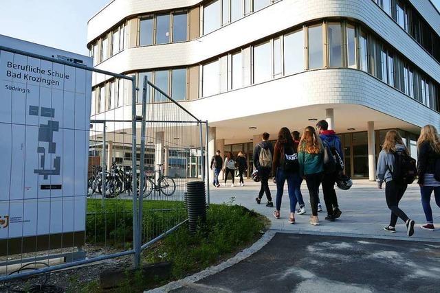 500 Schler starten an beruflicher Schule in Bad Krozingen