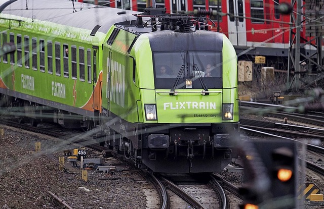 Flix, aber mit der Bahn: Drei Strecken werden bisher betrieben.  | Foto: Daniel Reinhardt