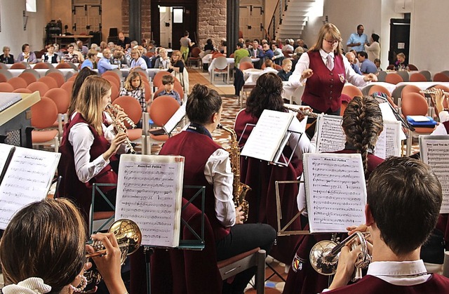 Musik gehrte dazu beim Gemeindefest in Btzingen.   | Foto: Horst David