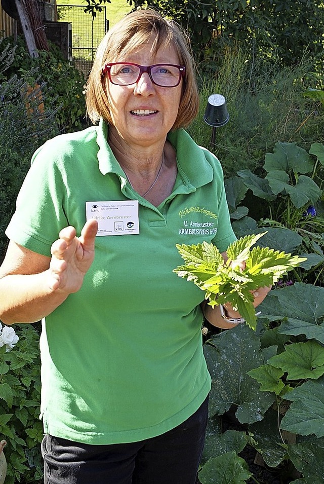 Ulrike Armbruster  ist seit Mai 2018 a...ttig. Ihr Spezialgebiet: Wildkruter.  | Foto: Christine Storck