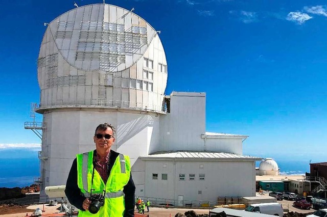 Wolfgang Schmidt erforscht die Sonne: ...eltgrten Sonnenteleskops auf Hawaii.  | Foto: Privat