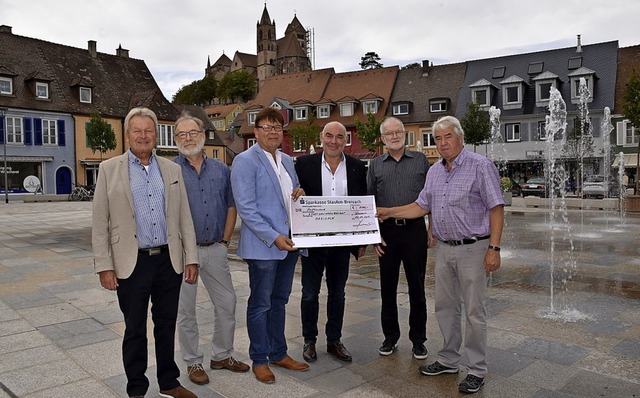 Manfred  Weber, Ernst Wollmann, Werner...und Michael Mros  vom  Seniorenbeirat.  | Foto: Thomas Rhenisch